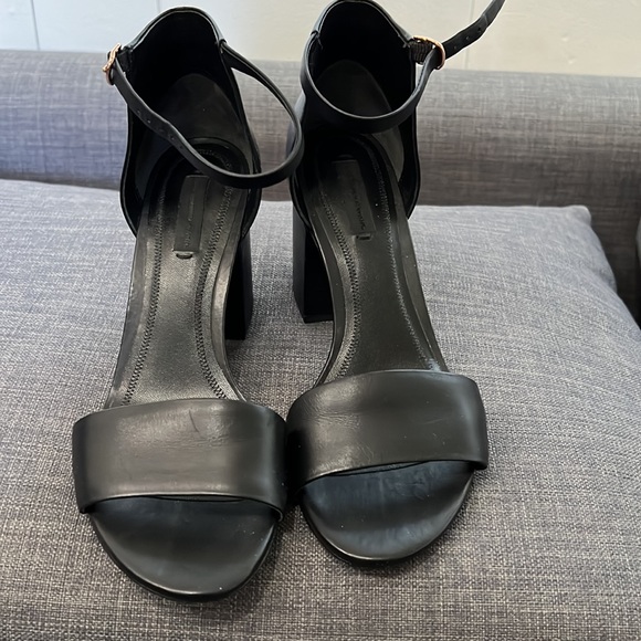 Authentic Alexander Wang sandals - Picture 2 of 9